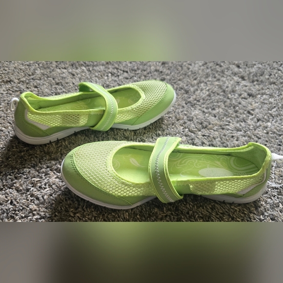 Danskin Now Shoes Womens 6.5 Chaka Mary Jane Green Hook & Loop Comfort Low Top - Picture 8 of 8